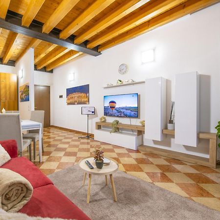 Arena Suite Mazzini Verona Centro Εξωτερικό φωτογραφία