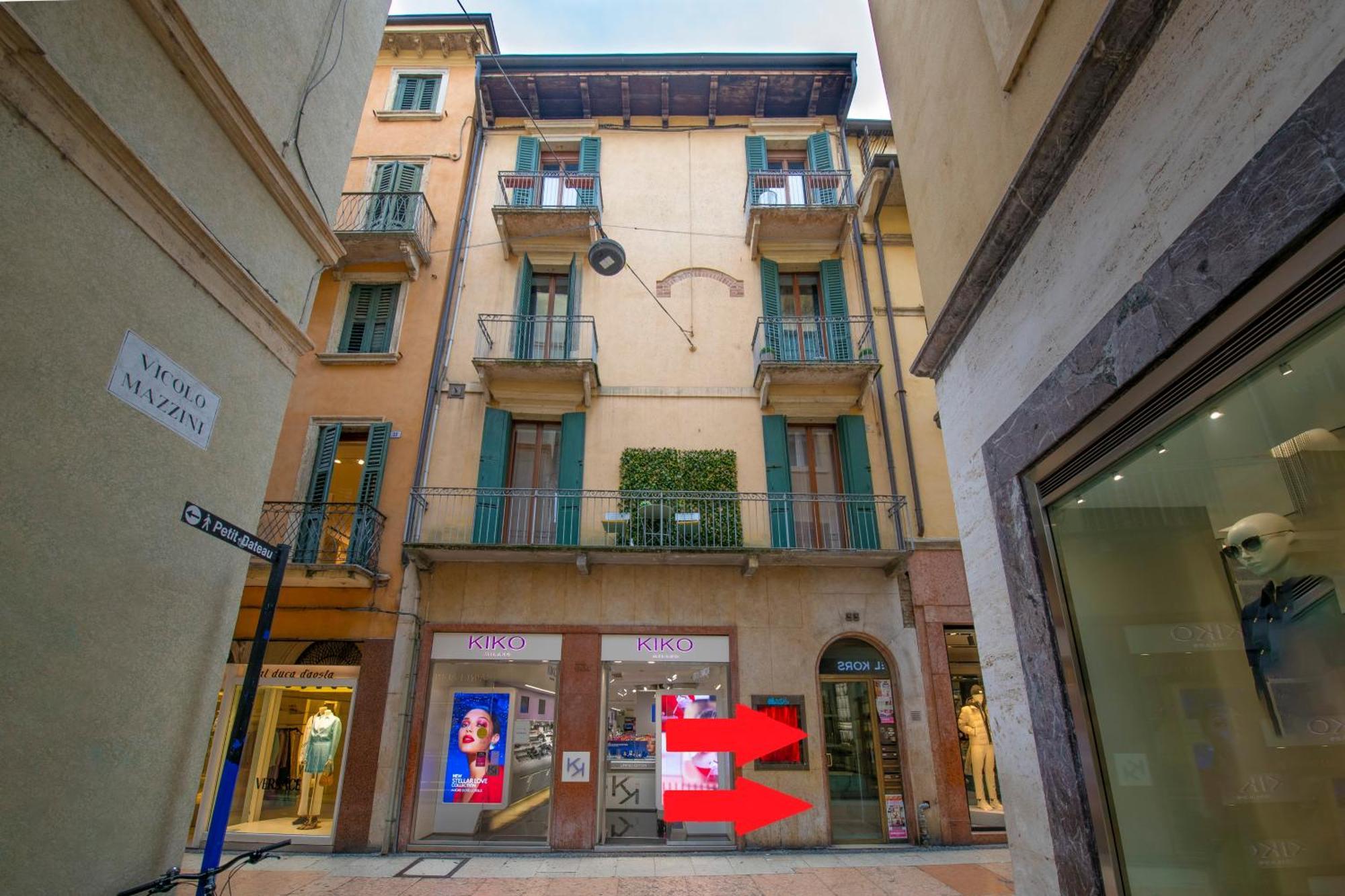 Arena Suite Mazzini Verona Centro Εξωτερικό φωτογραφία