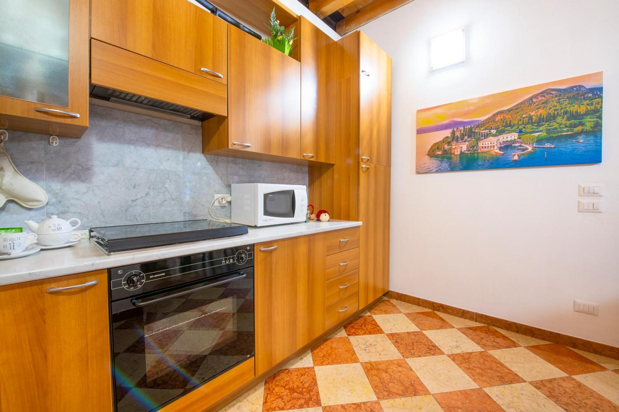 Arena Suite Mazzini Verona Centro Εξωτερικό φωτογραφία
