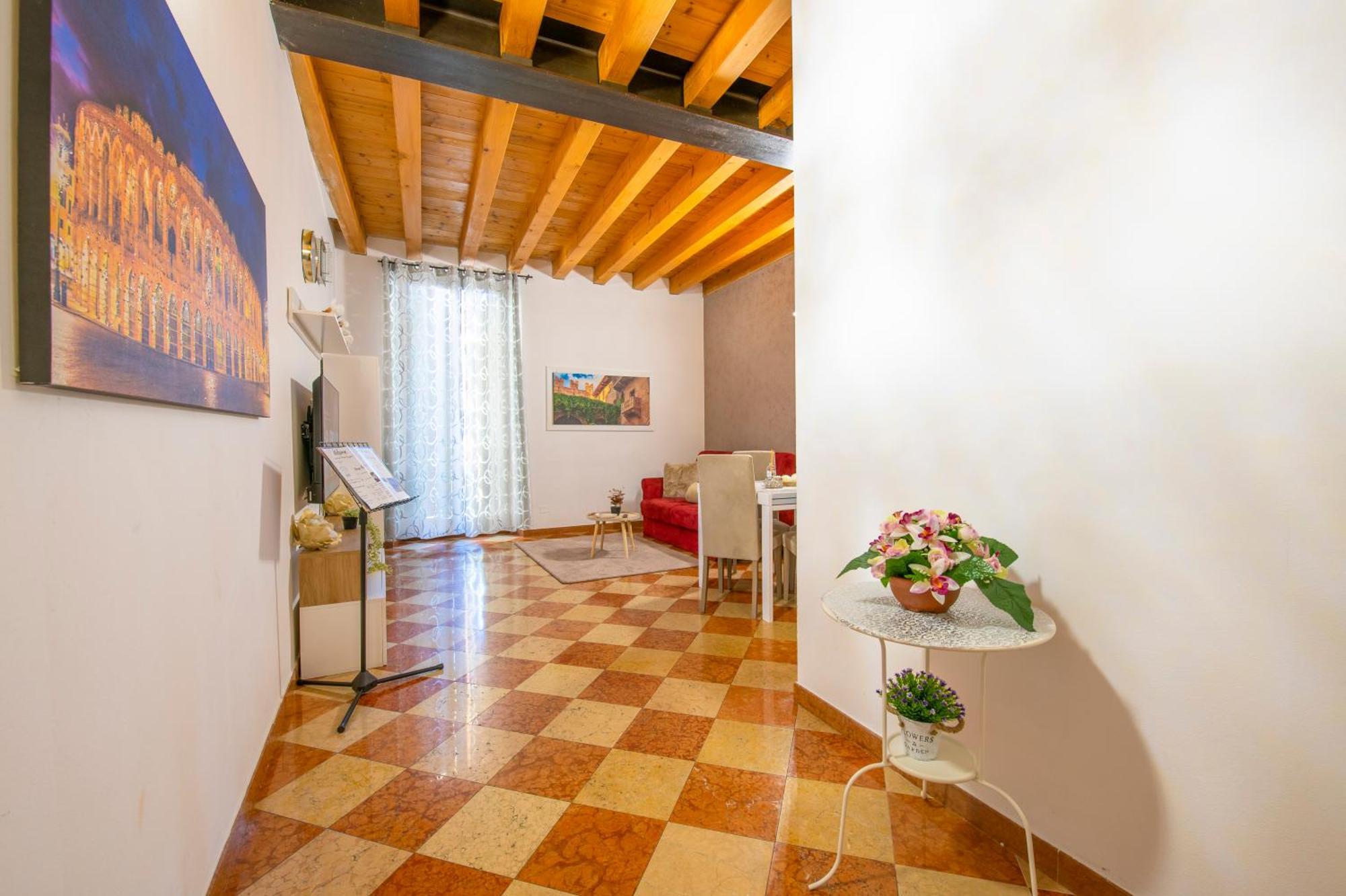 Arena Suite Mazzini Verona Centro Εξωτερικό φωτογραφία