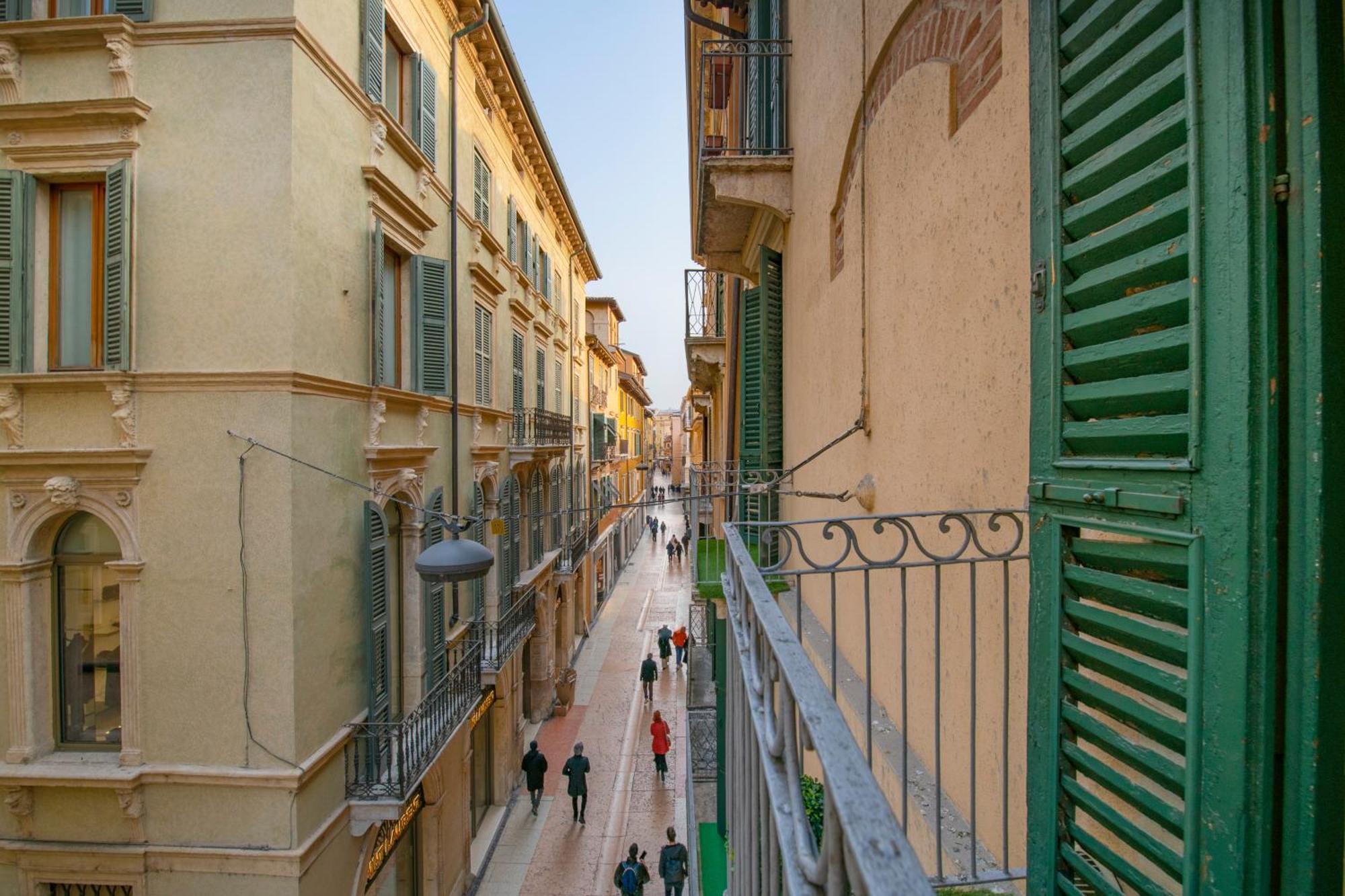 Arena Suite Mazzini Verona Centro Εξωτερικό φωτογραφία