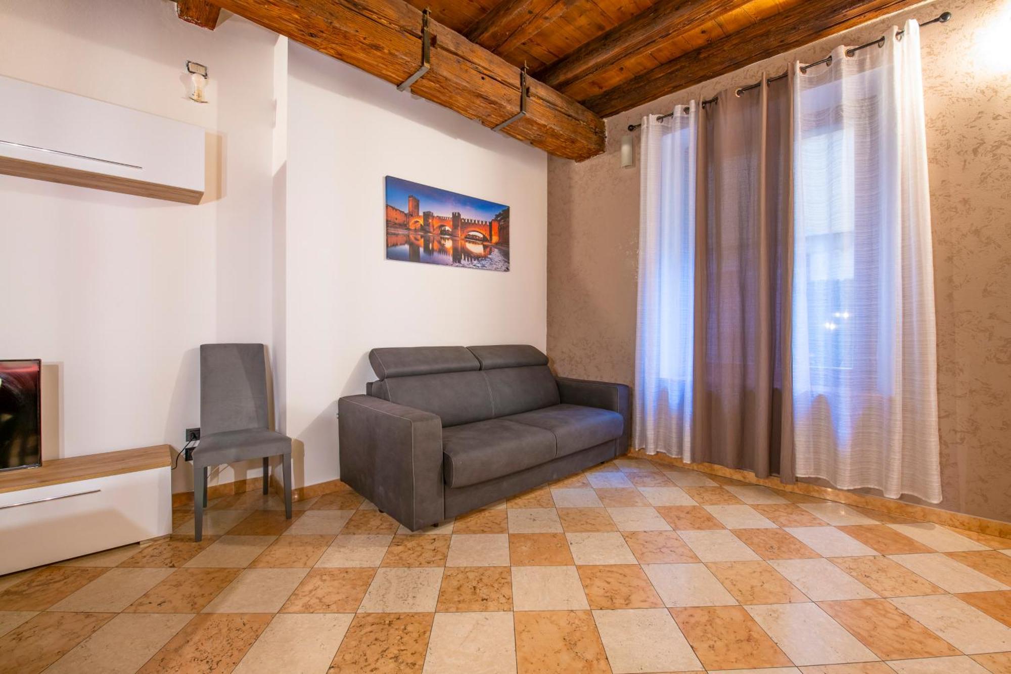 Arena Suite Mazzini Verona Centro Εξωτερικό φωτογραφία